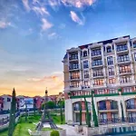 луксозно студио на метри от плажа влас/luxury Meters From The In Saint